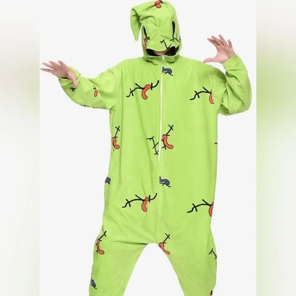 🩵NWOT Oogie Boogie Fleece Onesie Pajama Costume One Size